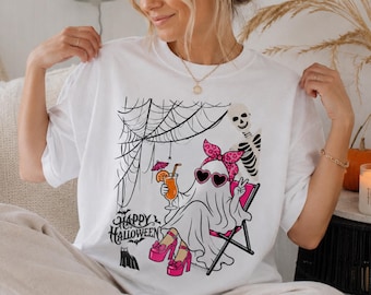 Cute Ghost Halloween Shirt, Pink Coquette Ghost Tee, Spooky Season Graphic Shirt, Girly Halloween Shirt,Cute Fall Ghost Shirt,October Outfit