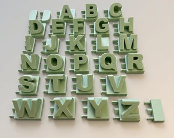 3D-alfabetsbokstäver STL-fil Standardtypsnitt A till Ö 3D-utskriftsfiler Modulär bokstavsuppsättning Anpassad namnbyggare PLA PETG Utskrivbar design