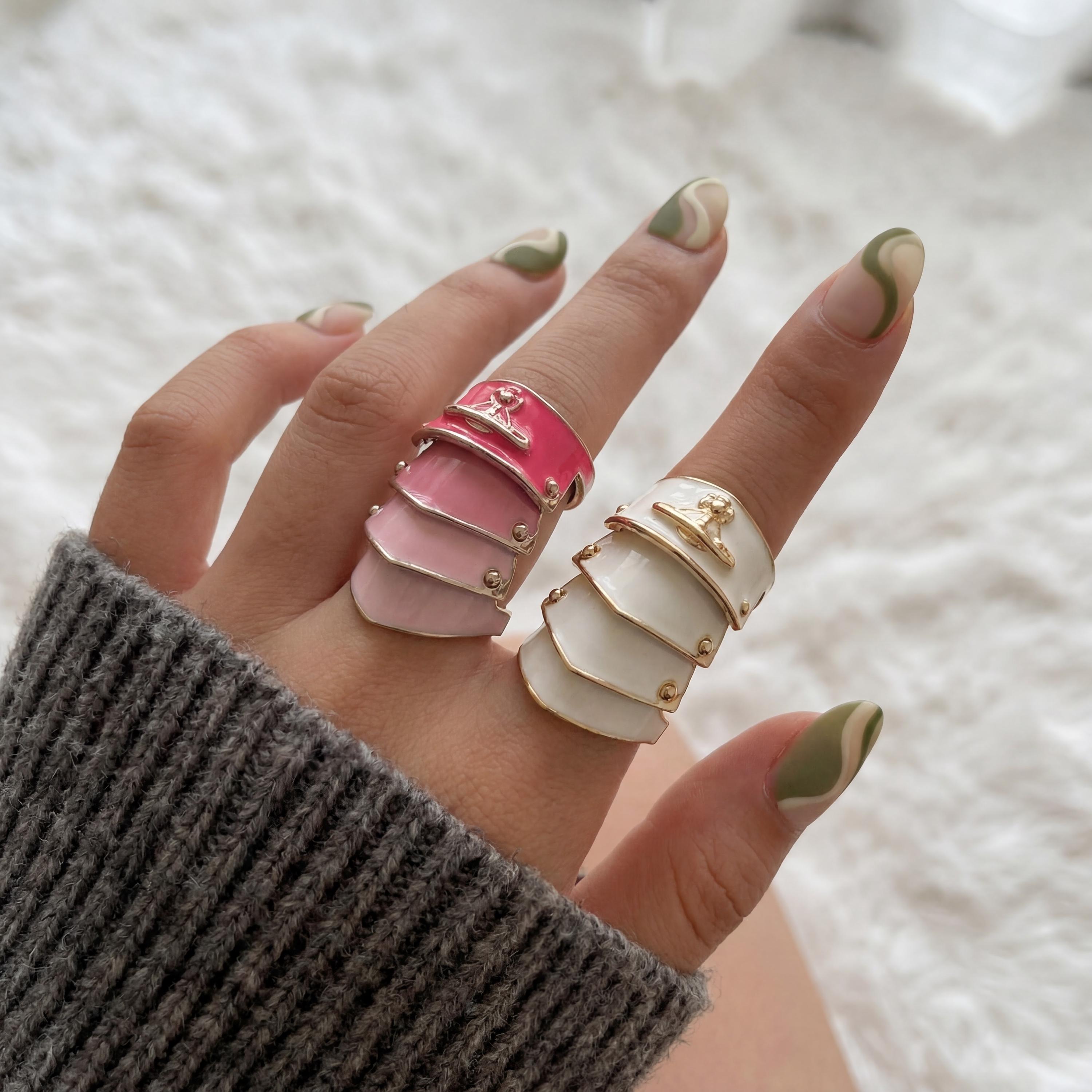 Vivienne westwood ring nana - Etsy 日本