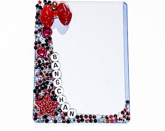 Protector de tarjetas fotográficas de Bangchan con diamantes de imitación rojos y negros y cuentas