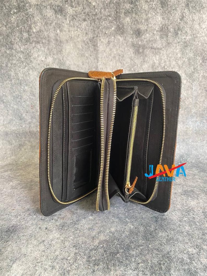 Genuine Python Snakeskin Women Wallet – Luxury Long Zipper Wallet with Lambskin Interior image 11