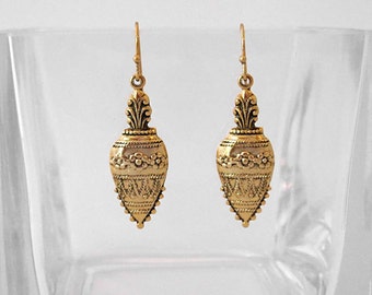 Boucles d'oreilles pendantes victoriennes étrusques ananas