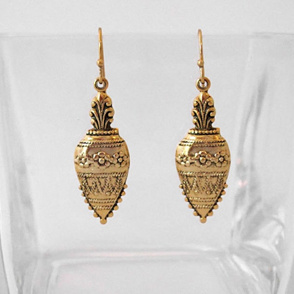 Victorian Etruscan Pineapple Dangle Earrings
