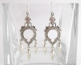 Victorian Silver Keyhole Chandelier Boucles d’oreilles avec pendents