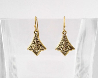 Victorian Petite Gold Fan Dangle Earrings