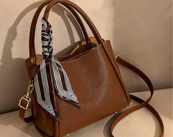 Retro All-Match Shoulder Bag – Autumn Winter Solid Color Messenger Handbag for Women