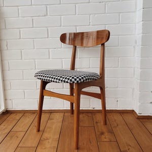 Mid Century Modern Dining Chair