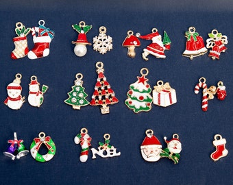 23Pcs Metal Alloy Mixed Christmas Charms Pendants Party Decor Ornament UK 23Pcs Metal Alloy Mixed Christmas Charms Pendants Party Decor Ornament UK