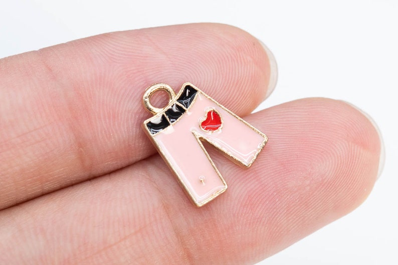 65582-3294 15x12x1MM Jeans Charm Gold Tone Pink Enamel With Red Heart 4 Pcs Bulk Lot Options