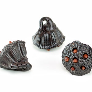 1 Pcs 30x30MM Natural Ebony Black Sandalwood Handcrafted Beads Lotus Seedpod Carved Bulk Lot Options (80208-609)