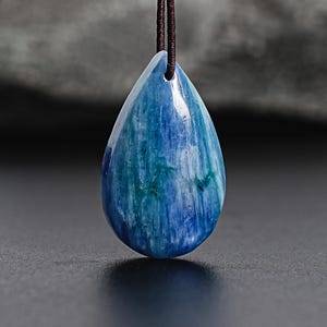 Unique Natural Kyanite Pendant Grade AAA 24X14X7MM Blue Pendant Teardrop Pendant Gemstone Pendant Only One(900256)