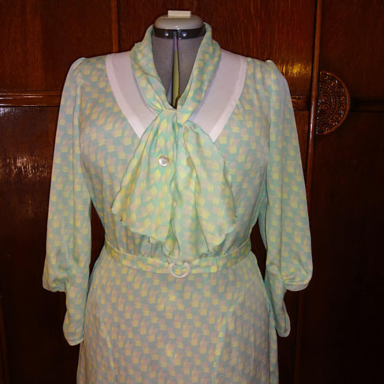 1930s Style Jabot Collar Dress With Balloon Sleeves and Slim Etsy