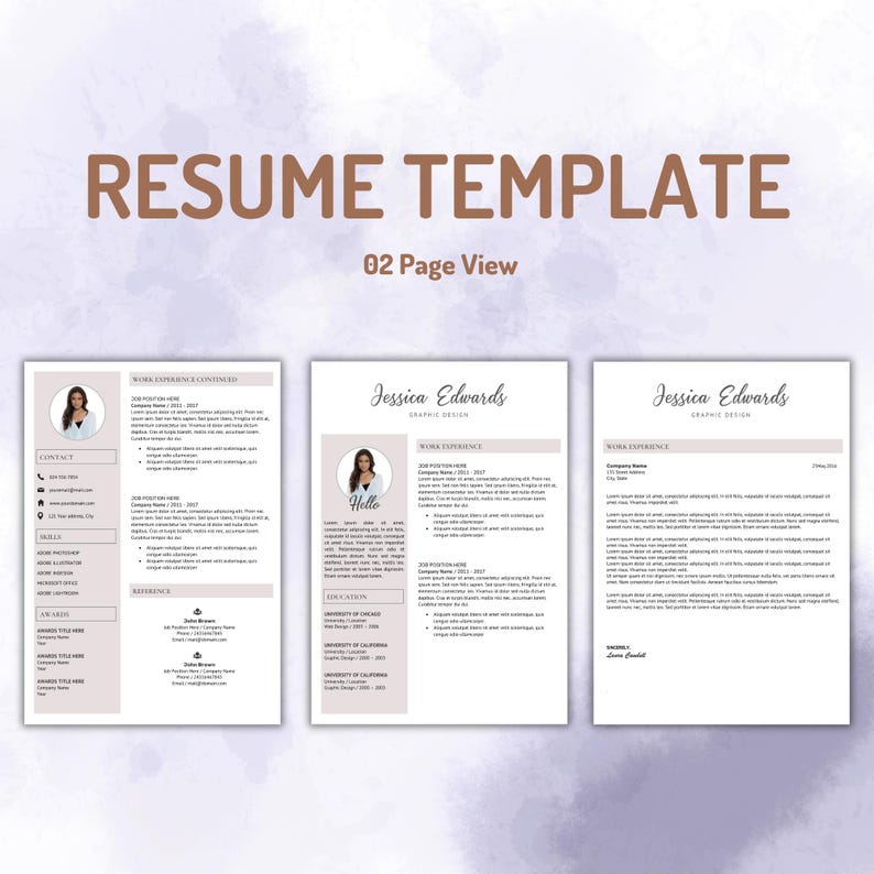 Pu&ograve; includere: Un modello di curriculum vitae che presenta tre pagine distinte con uno schema di colori malva chiaro e bianco. Il layout include sezioni per informazioni di contatto, esperienza lavorativa, istruzione, competenze e premi, con testo e cornici.