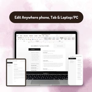 Op de afbeelding: Een laptop, tablet en smartphone tonen een cv-sjabloon voor Audrey Williams. De tekst Edit Anywhere phone, Tab & Laptop/PC staat gecentreerd boven de apparaten. Het cv heeft een strakke lay-out met zwarte en witte tekst.