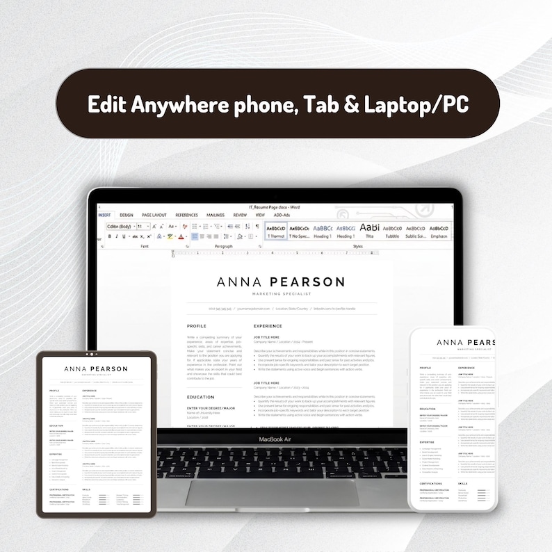 Może przedstawiać: Laptop, tablet i smartfon wyświetlające szablon życiorysu dla Anny Pearson. Ekran u g&oacute;ry zawiera tekst Edit Anywhere phone, Tab & Laptop/PC. Urządzenia pokazują profesjonalny układ dokumentu z czarnym tekstem na białym tle.