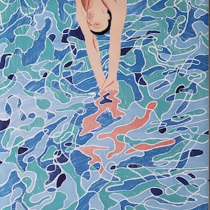 Puede incluir: Un cartel vintage de los Juegos Olímpicos de Múnich 1972. Representa a un nadador zambulléndose en una piscina, con un diseño estilizado. El agua es en tonos azules y verde azulado, con el nadador en un tono de piel neutro. Los anillos olímpicos y el texto están en la parte inferior.