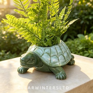Turtle Planter Resin Statue Creative Animal Flower Pot Sculpture Outdoor Garden Patio Balcony Decor Succulent Planter Ornament