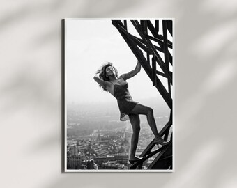 Tina Turner Paris Poster, Eiffelturm Foto, Schwarzweiße Musikwandkunst, Vintage-Fotografie Druck, kultige Sängerin-Dekor