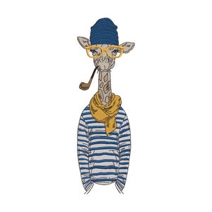 Può includere: Una giraffa di cartone animato con un berretto blu, occhiali con montatura gialla, una sciarpa gialla e un maglione a righe blu e bianche. La girafa tiene un tubo in bocca.