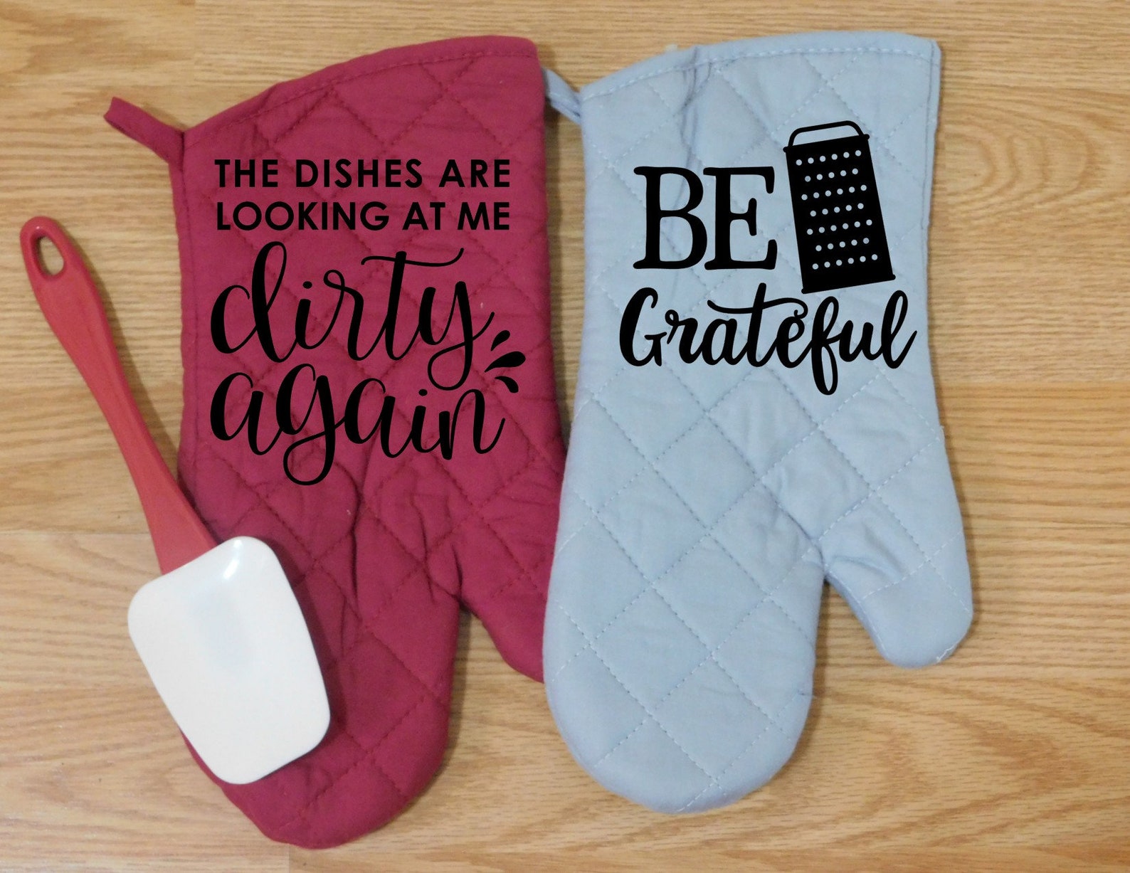 Personalized and Funny Saying Oven Mitt Giftsetshomewarming Etsy