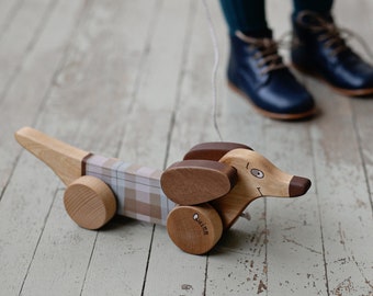Dog Pull Toy, Personalized Pull Along Wooden Toy for Toddler