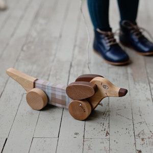 Dog Pull Toy, Personalized Pull Along Wooden Toy for Toddler