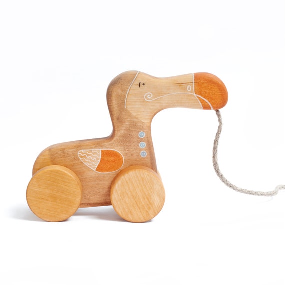Wooden Dodo Bird Pull Toy: Eco-Friendly Kids Toy