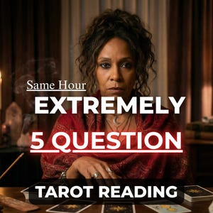 Könnte beinhalten: Eine Frau in einem roten Schal, mit dem Text "Same Hour EXTREMELY 5 QUESTION TAROT READING." Das Bild zeigt brennende Kerzen, Tarotkarten und eine Lampe, was auf ein spirituelles Thema hindeutet.