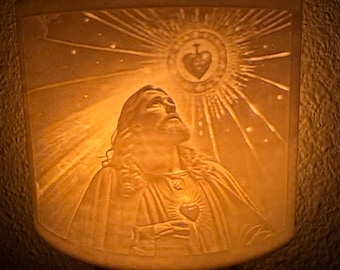 Jesus Sacred Heart Nightlight- Christian nightlight - Religious Gift for Baptism, Confirmation, Easter Decor