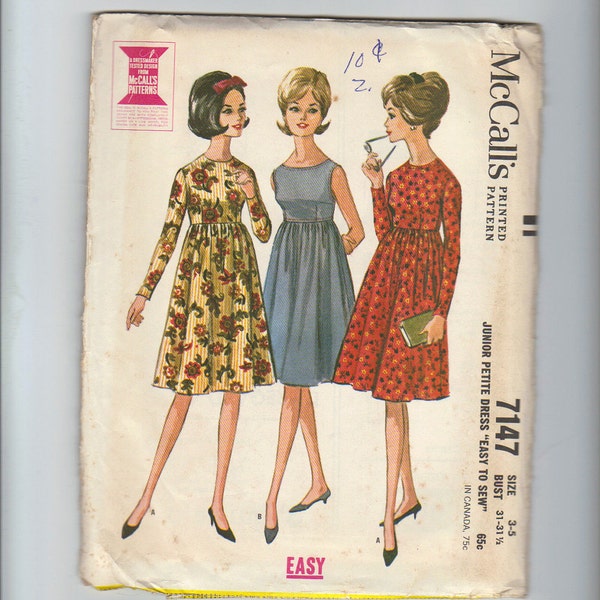 Vintage Sewing Pattern - 1960s Dress Pattern - McCalls 7147