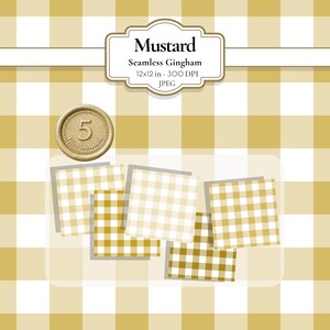 Puede incluir: Un gráfico digital con un patrón de cuadros vichy en color amarillo mostaza y blanco. Una etiqueta central muestra el texto Mustard Seamless Gingham 12x12 in 300 DPI JPEG. Un sello dorado circular con el texto 5 files included es visible.