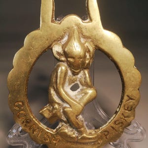 Vintage kornisches Pixie-Pferd aus Messing | Cornwall Pixie Messing | Britische Folklore Messing | Reiter Dekor | Englisches Tack Decor