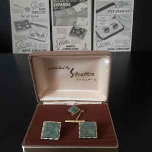 Vintage Stratton England Green Stone Cufflinks & Tie Tack Set – Boxed 3 Piece Dress Set – Mid Century Gentleman Gift
