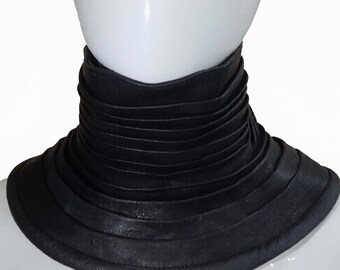 Leather Neck Seal: Custom Fit Cosplay Costume Accessory