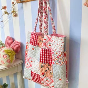 Gewatteerde patchwork draagtas, kersenkleurige shopper, strand- en markttas