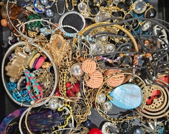 Mixed 100% Craft Jewelry Lot Earrings Necklaces Bracelets Chains Crafting 1lb #2