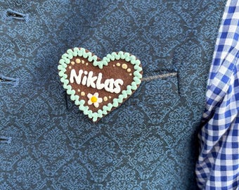 Lebkuchenherz- Anstecker mit Namen personalisiert aus Filz