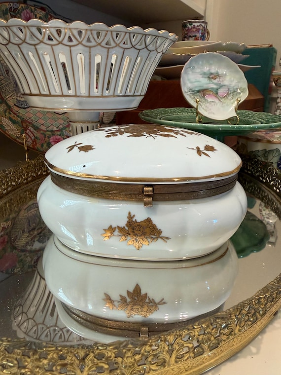 Vintage Arnart Japan Porcelain Jewelry Box – Gilt Brass Floral Vanity Casket