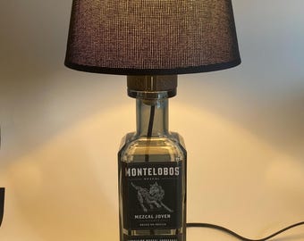 Montelobos mezcal-fleslamp – luxe mezcal-lamp, uniek bardecor, led-fleslamp, esthetische huisverlichting, cadeau voor hem