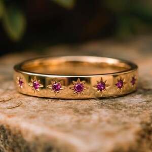 Pink Ruby Starburst Ring, 14K Gold Celestial Wedding Band, Minimalist North Star Stacking Ring, Unique July Birthstone Gift for Her