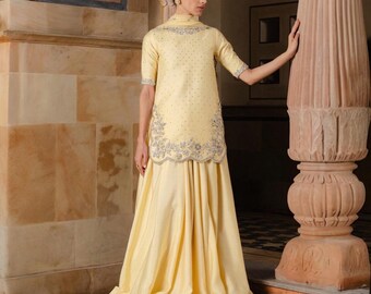 Traje Sharara de seda cruda bordado, vestido de diseñador pakistaní de 3 piezas, atuendo de invitada para boda india y fiesta.