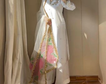 Elegante traje de seda con bordado a mano, conjunto Farshi Shalwar con dupatta de organza, ropa formal modesta, atuendo de diseñador pakistaní