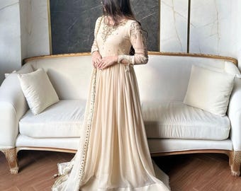 Vestido largo de boda pakistaní con bordado de seda hecho a mano, vestido largo modesto, atuendo festivo indio, Anarkali de diseñador