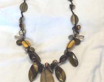 Vintage Style Brown Gemstone Necklace, large Faceted Stone Cluster Necklace, Earthy Neutral Statement Jewelry, Fall Fashion Layering Piece