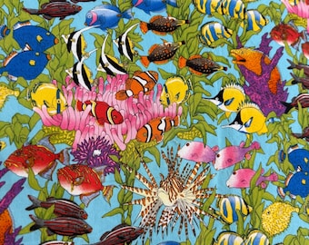 Colorful undersea world on vintage cotton fabric