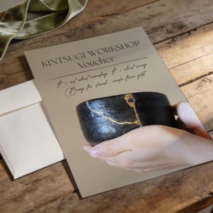 Kintsugi Class Gift Certificate | Japanese Pottery Repair Workshop Voucher | Instant Download - US Letter size JPG