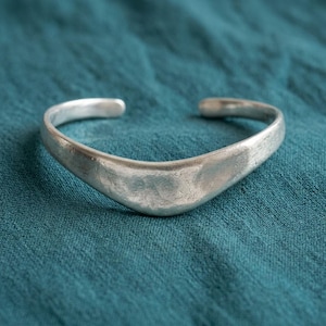 Jondell Sterling Silver Wave Cuff | Taxco Vintage Modernist Stackable Bracelet marked 925 Mexico | For Small Wrists 1" Opening 25g