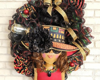 Corona glamurosa de inspiración africana / Decoración de puerta principal de elegancia cultural / Corona de malla afrocéntrica / Decoración de lujo para chicas negras / Un elemento decorativo que destaca durante todo el año.