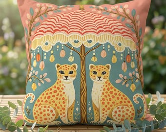 Cojín de exterior con estampado de leopardo de estilo folclórico: cojín bohemio para patio, impermeable (100 % poliéster hilado).