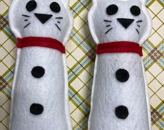 Catnip Snowcat Kicker Toy for Cats